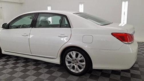 2011 Toyota Avalon Base