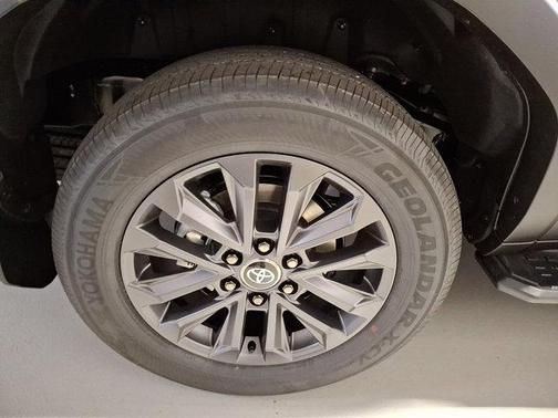 2026 Toyota Land Cruiser Base