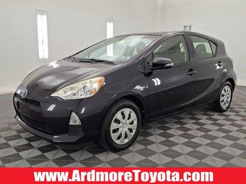 Black Sand Pearl 2014 Toyota Prius c Two