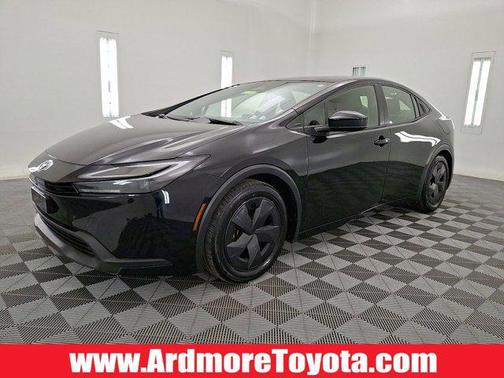 2024 Toyota Prius LE