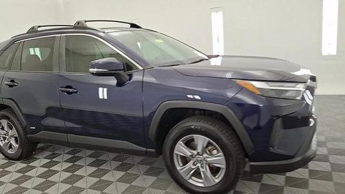 2022 Toyota RAV4 Hybrid XLE