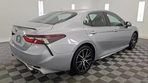 Celestial Silver Metallic 2024 Toyota Camry SE