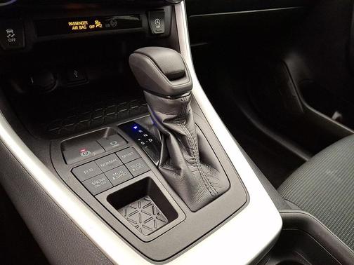 Magnetic Gray Metallic 2021 Toyota RAV4 LE