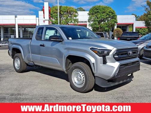 2025 Toyota Tacoma SR