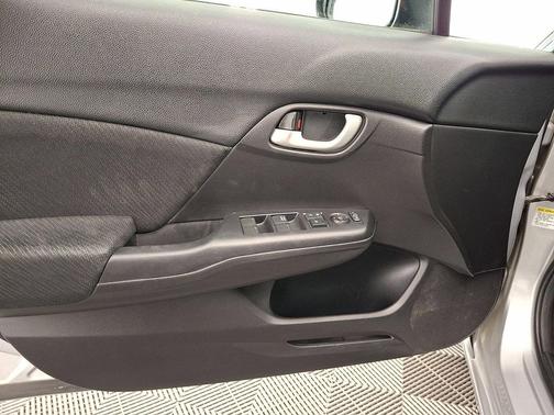 Alabaster Silver Metallic 2013 Honda Civic LX