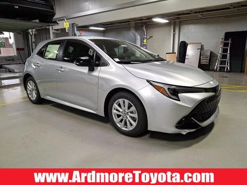 Classic Silver Metallic 2026 Toyota Corolla SE