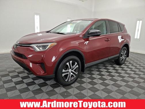 Ruby Flare Pearl 2018 Toyota RAV4 LE