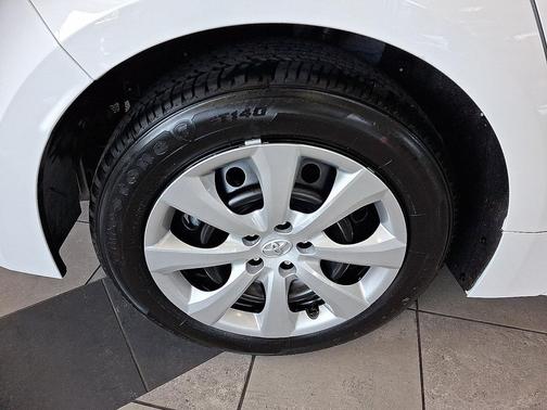 Ice Cap 2026 Toyota Corolla LE