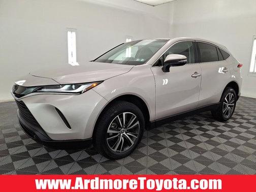 2023 Toyota Venza LE