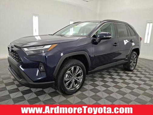 2022 Toyota RAV4 Hybrid XLE Premium