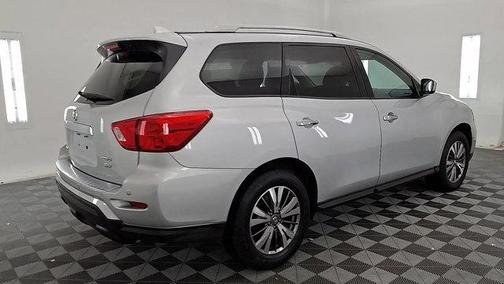2020 Nissan Pathfinder SV 4WD