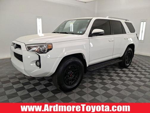 Super White 2018 Toyota 4Runner SR5 Premium