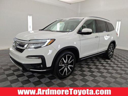 2022 Honda Pilot Touring 8-Passenger