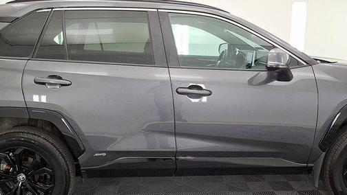 2024 Toyota RAV4 Hybrid SE