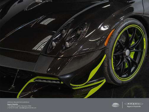 Black 2017 Pagani Huayra Tempesta