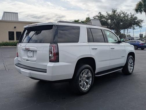2017 GMC Yukon SLT