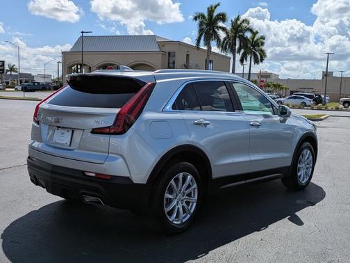 2019 Cadillac XT4 AWD Luxury
