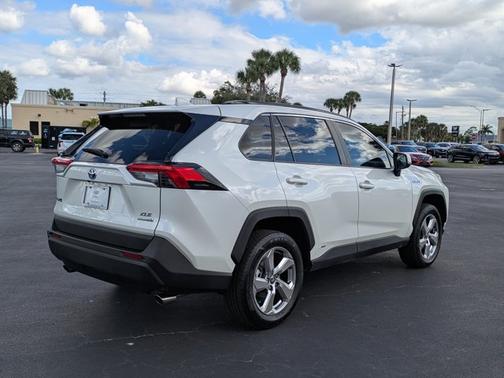 2021 Toyota RAV4 Hybrid XSE