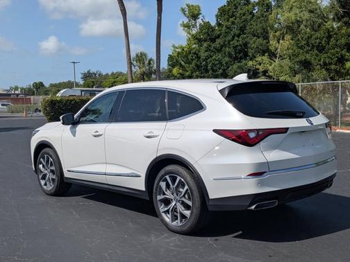 2024 Acura MDX w/Technology Package