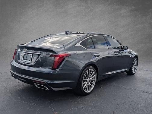 2022 Cadillac CT5 Premium Luxury