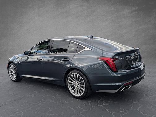 2022 Cadillac CT5 Premium Luxury