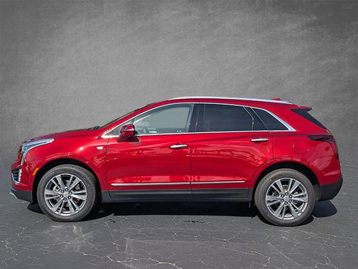 2024 Cadillac XT5 FWD Premium Luxury
