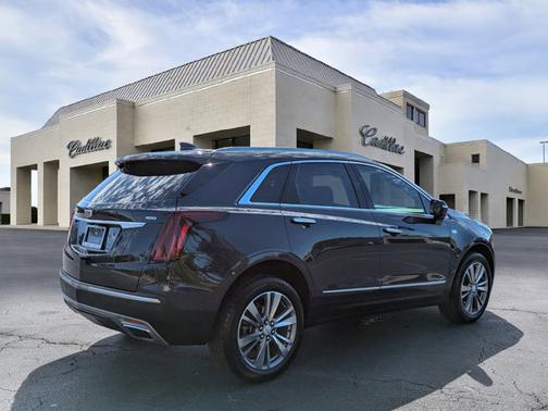 2024 Cadillac XT5 FWD Premium Luxury