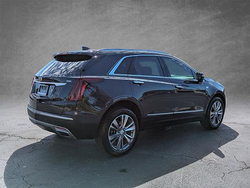 2024 Cadillac XT5 FWD Premium Luxury