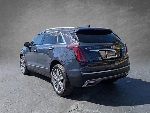 2024 Cadillac XT5 FWD Premium Luxury
