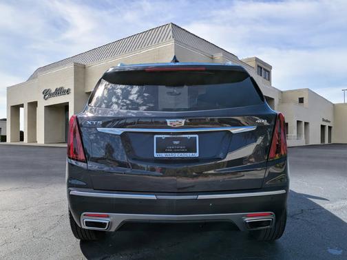 2024 Cadillac XT5 FWD Premium Luxury