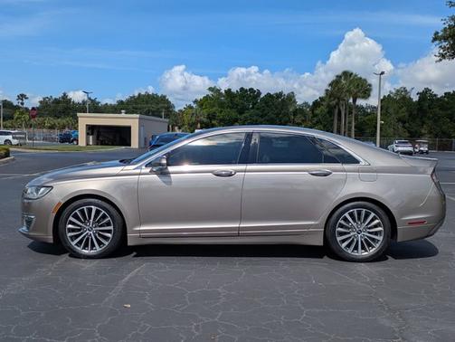 Iced Mocha Metallic 2018 Lincoln MKZ Select