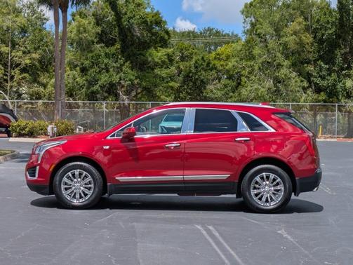 Red Horizon Tintcoat 2019 Cadillac XT5 Luxury