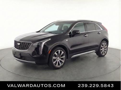 2022 Cadillac XT4 FWD Premium Luxury