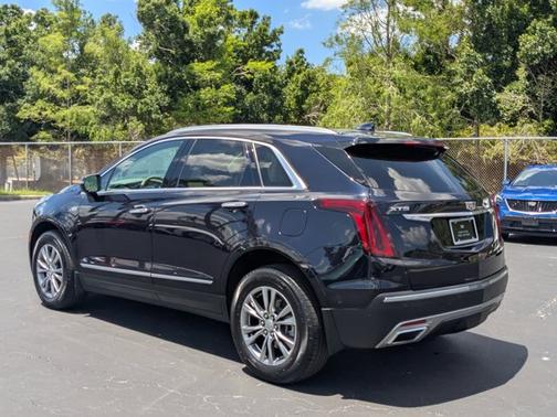2022 Cadillac XT5 FWD Premium Luxury