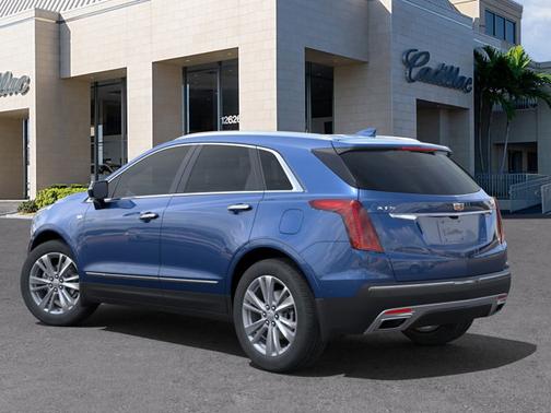 2025 Cadillac XT5 FWD Premium Luxury
