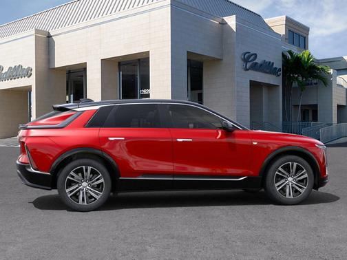 2025 Cadillac LYRIQ Luxury