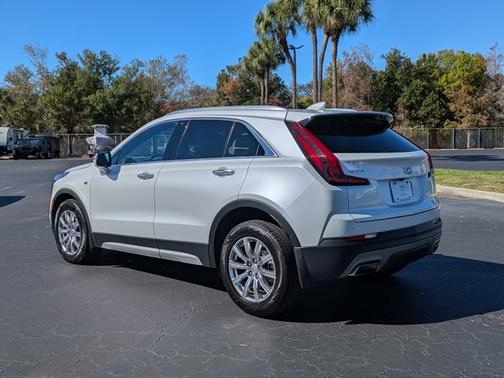 2021 Cadillac XT4 FWD Premium Luxury