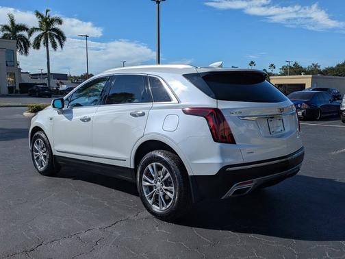 2023 Cadillac XT5 AWD Premium Luxury