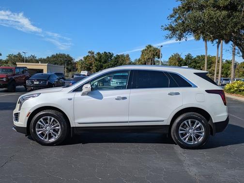 2023 Cadillac XT5 AWD Premium Luxury