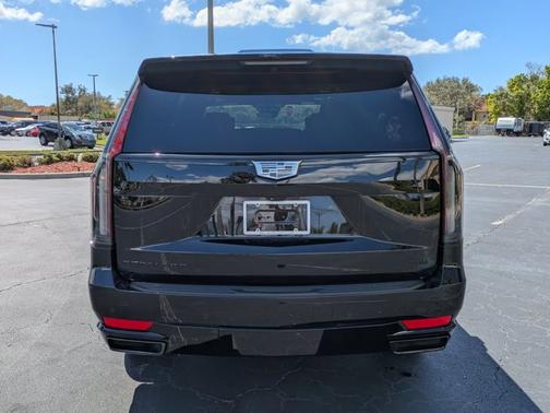 2024 Cadillac Escalade 4WD Sport Platinum