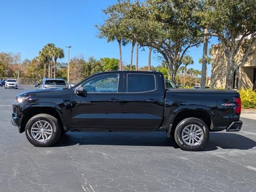 2023 Chevrolet Colorado 4WD LT