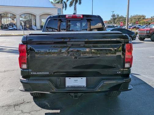 2023 Chevrolet Colorado 4WD LT
