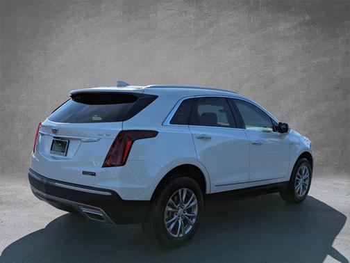 2022 Cadillac XT5 FWD Premium Luxury