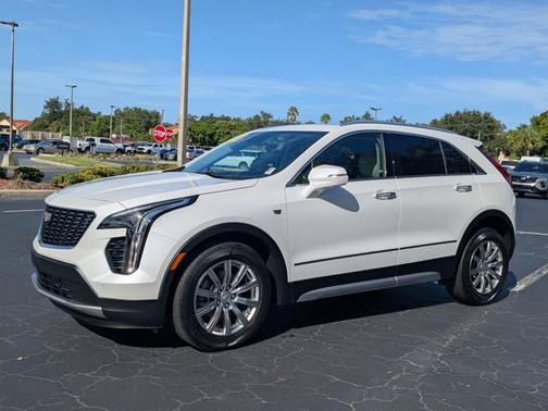2021 Cadillac XT4 FWD Premium Luxury