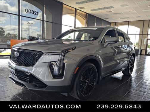 2025 Cadillac XT4 FWD Premium Luxury