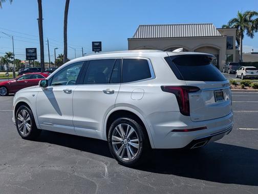 2024 Cadillac XT6 AWD Premium Luxury