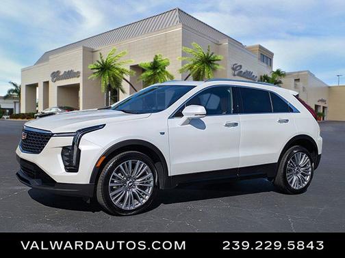 2024 Cadillac XT4 FWD Premium Luxury