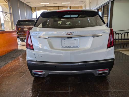 2024 Cadillac XT5 AWD Premium Luxury