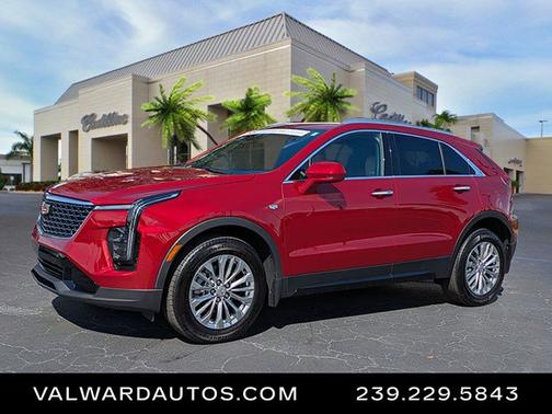 2024 Cadillac XT4 FWD Premium Luxury