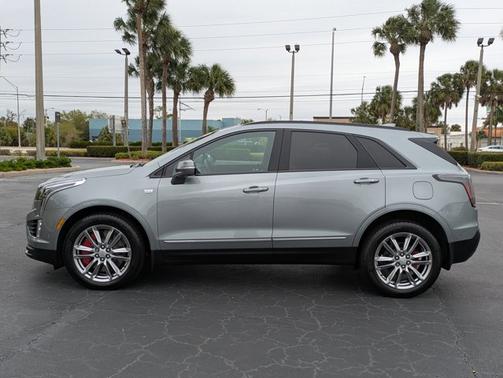 2023 Cadillac XT5 AWD Sport